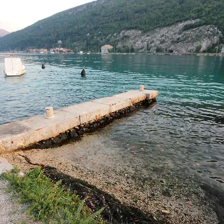 Seaside House Mokosica, Dubrovnik - 8584 Holiday home *