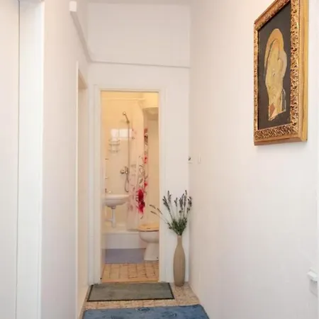 Дом отдыха Seaside House Mokosica, Dubrovnik - 8584 Мокошица